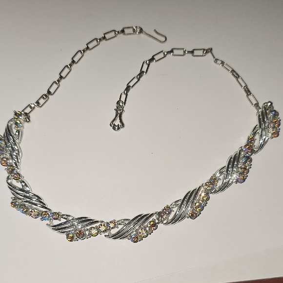 Star Elegant Vintage Silver and Multicolor Crystal Necklace